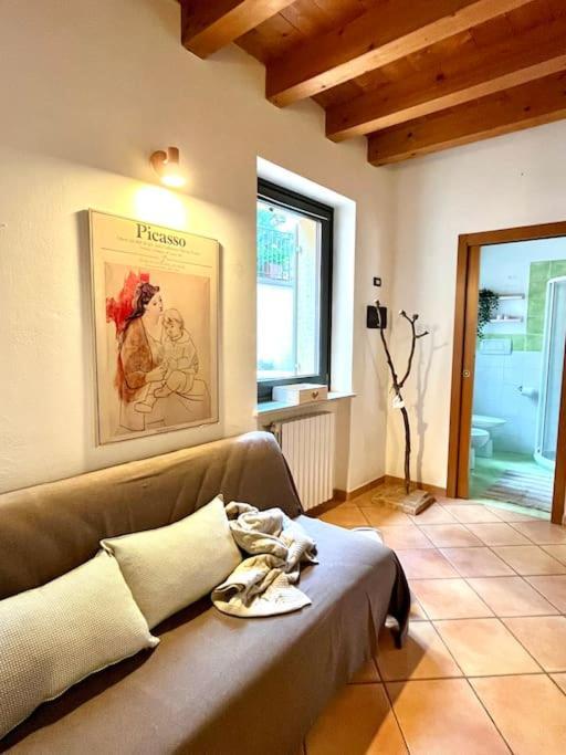 La Casa Di Nina - Appartamento 1 วาเลจโจ ซูล มินโช ภายนอก รูปภาพ